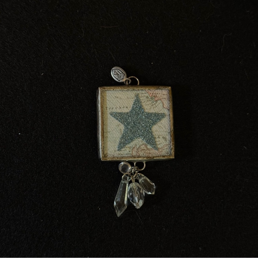 Jewel Kade Glitter Star Pendant with Crystal Drops